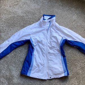 Women’s Columbia ski jacket with zip in jacket